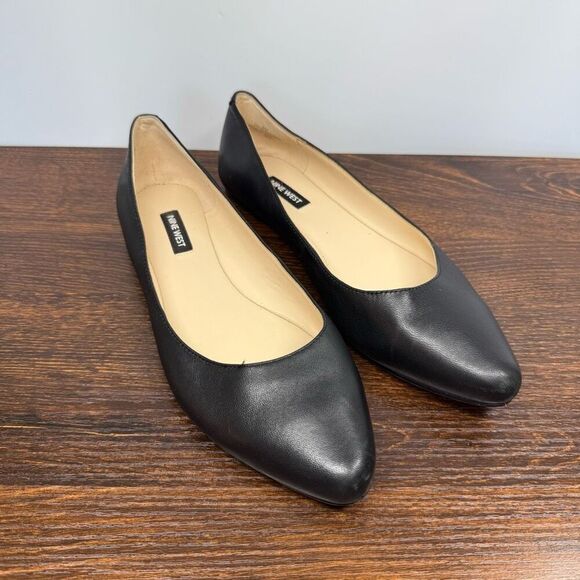 Nine West Black Ballet Leather Speakup flat Size 8 - Picture 1 of 6